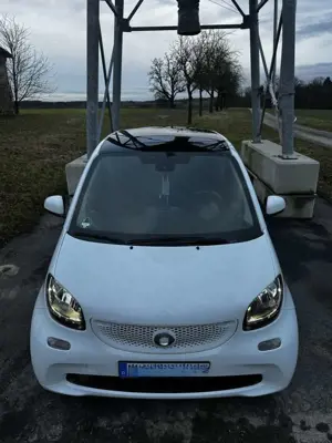 smart forTwo coupe EQ passion edition nightsky Bild 3