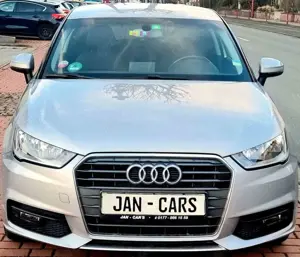 Audi A1 Autom TOPZUSTAND 1Hd+AUDI Nav PDC Allwetter