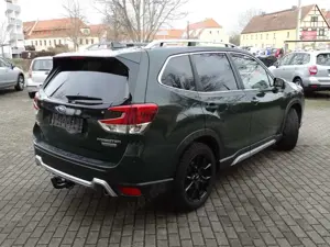 Subaru Forester Forester Hybrid 2.0ie Lineartronic Platinum Bild 4