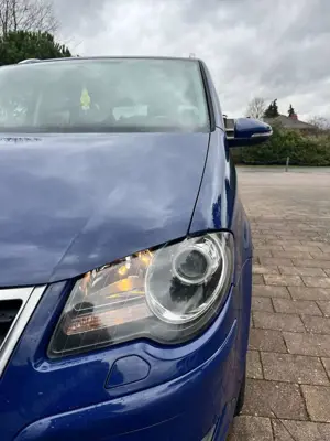 Volkswagen Touran Bild 2