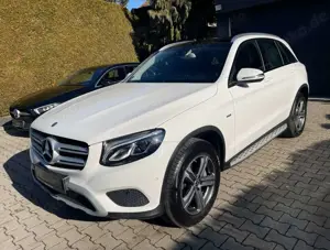 Mercedes-Benz GLC 350 GLC350 e 4Matic PANORAMA AHK KAMERA LEDER