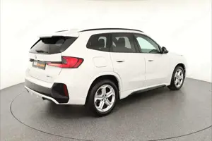 BMW X1 xDrive23d M Sport adLED|HUD|hk|Pano|ACC|AHK Bild 5