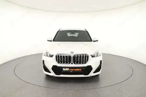 BMW X1 xDrive23d M Sport adLED|HUD|hk|Pano|ACC|AHK Bild 2