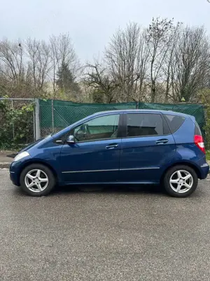 Mercedes-Benz A 180 A 180 CDI Autotronic Elegance Special Edition