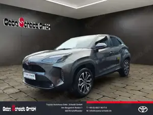 Toyota Yaris Cross Hybrid FWD Team Deutschland Rückfahrkamera Sitzhei