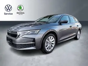 Skoda Octavia Octavia Combi 1.5 TSI DSG Selection Panoramadach