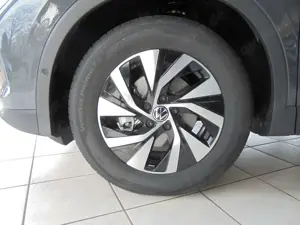 Volkswagen Tiguan 1.5 eTSI DSG Life/AHK/LEDPlus/5JGarantie Bild 3