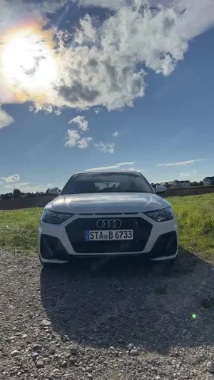 Audi A1 40 TFSI Sportback S tronic line