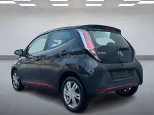 Toyota Others Aygo (X) play*2.Hand*TÜV Bild 3