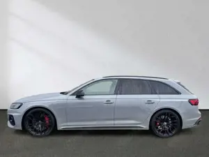 Audi RS4 Avant 2.9 TFSI quattro Matrix Panorama BO Bild 2
