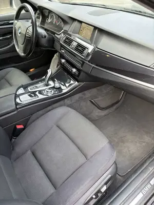 BMW 530 530d Touring Aut. Bild 2