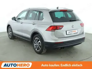 Volkswagen Tiguan 1.4 TSI ACT Sound BlueMotion*NAVI*ACC* Bild 4