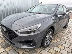 Hyundai i30 GO! 1.5 DPI 97 PS 6-Gang-Schaltgetriebe-Winterp...