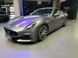 Maserati GranTurismo MY24  Trofeo Grigio Maratea Matt Navi