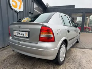 Opel Astra 1.6 16VComfort*wenig KM*Scheckheftgepfleg* Bild 4