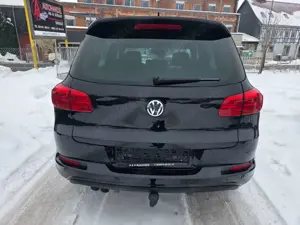 Volkswagen Tiguan Lounge Sport  Style BMT R-KAMERA PANORAM Bild 5