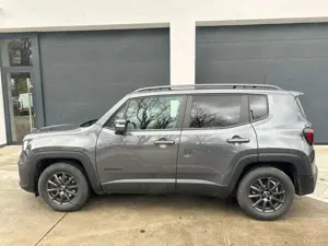 Jeep Renegade S FWD Automatik +NAVI+KAMERA Bild 4