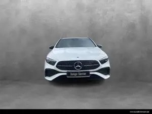 Mercedes-Benz A 200 A 200 d Kompak AMG Line/Special Edition/Pano/AHK Bild 2