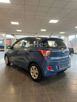 Hyundai i10 *TÜVNEU*KUPPLUNGNEU*INSPNEU*KLIMA Bild 4