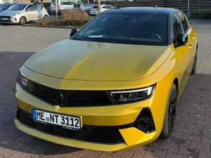 Opel Astra 1.2 Turbo 130 PS Bild 3