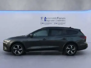 Ford Focus Turnier Active X 1.0 EcoBoost MHEV *iACC*PANO*RFK* Bild 3