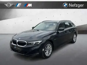 BMW 320 e xDrive Touring Park-Assistent PANO HiFi