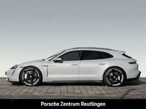 Porsche Taycan 4S Sport Turismo HA-Lenkung HUD LED-Matrix Bild 2