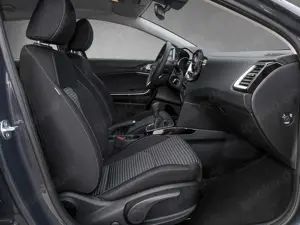 Kia Ceed / cee'd Ceed 1.4 Vision Kam./KlimaA/2xKlima/LM/Navi/PDC Bild 5