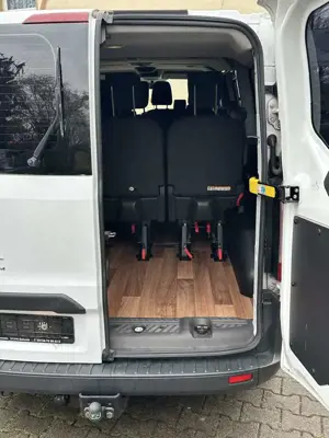 Ford Transit Custom 310 L2H2 PKW VA Basis Bild 3
