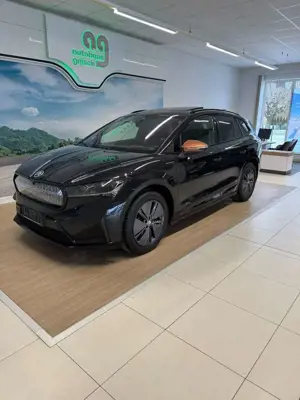 Skoda Enyaq 80 x Founders Edition Suite