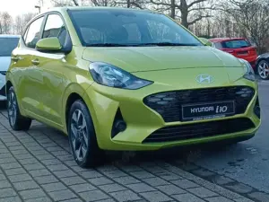 Hyundai i10 Trend Klima Sitzhzg Navi Kamera 99km