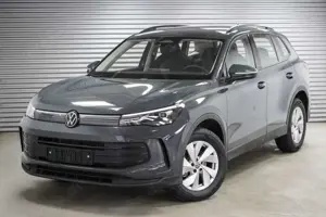 Volkswagen Tiguan 1,5 eTSI DSG Basis - LAGER 96 kW (131 PS), Auto...