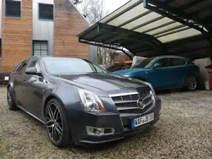 Cadillac CTS CTS 3.6 V6 Sport Wagon AWD Sport Luxury mit LPG