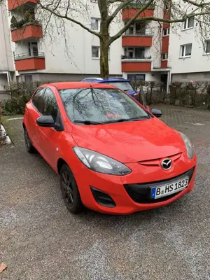 Mazda 2 1.3 MZR Iro Bild 2