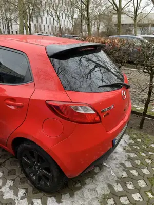 Mazda 2 1.3 MZR Iro Bild 5