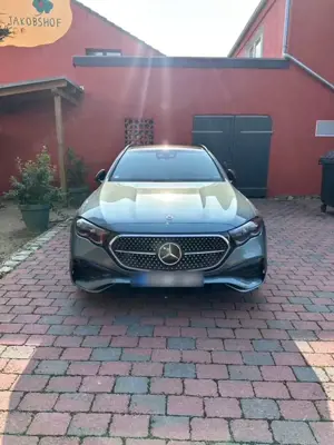 Mercedes-Benz E 300 E-Klasse T-Modell D Plugin Hybrid 300de AMG Line