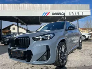 BMW iX1 xDrive30 ///M-SPORT/AHK/CAM 360°/HUD