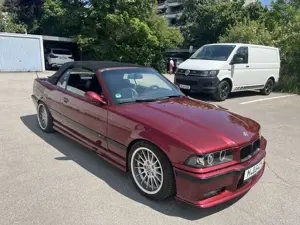 BMW 325 325i Cabrio Europa Bild 4