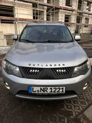 Mitsubishi Outlander 2.0 DI-D 4WD Inform