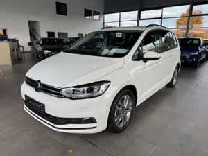 Volkswagen Touran Comfortline 1.5 7 Sitze Navi LED ACC Kamera El. He
