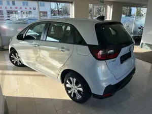 Honda Jazz 1.5 i-MMD Hybrid Elegance Bild 2