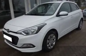 Hyundai i20 Erster Hand. Nichtraucherauto.USB
