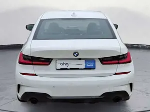 BMW 320 d M Sport Automatik Sport Aut. Klimaaut. HIFI Bild 5