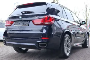 BMW X5 xDrive30d M Sportpaket Steptronic Bild 2