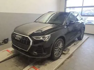 Audi Q3 S line 45 TFSIe Pano Matrix Sitzh ACC Memory Pano Bild 2
