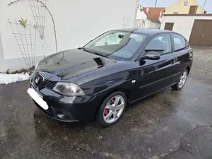 SEAT Ibiza Ibiza 1.4 16V Reference