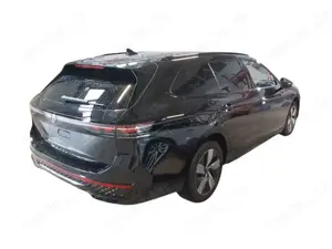 Volkswagen Passat R-Line 1.5TSI eHybrid +AHK+KAMERA+ Bild 3