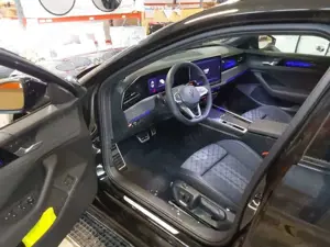 Volkswagen Passat R-Line 1.5TSI eHybrid +AHK+KAMERA+ Bild 4