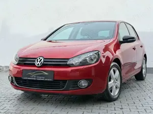 Volkswagen Golf 1.2 TSI DSG Style PDC/SHZ/Klimaaut/Tempomat