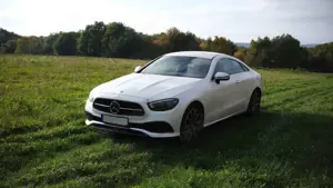 Mercedes-Benz E 220 d Coupé 9G-TRONIC Avantgarde Multibeam Distronic+